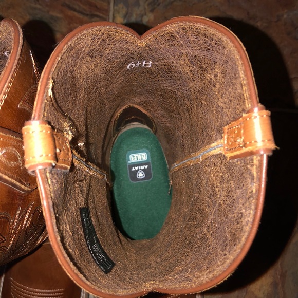 Ariat Women’s Cowboy Boots - Picture 7 of 7